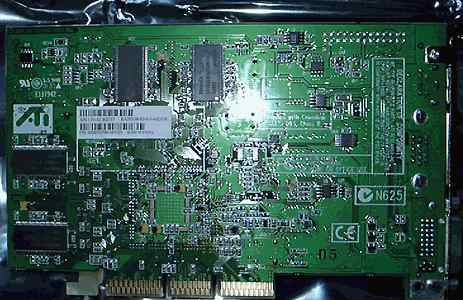 RADEON8500�J�[�h��