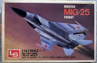 ICM MiG-25PD ソビエト迎撃機 1:48 Hobby Kits MiG-25 & MiG-31