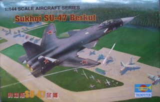 Su-47(TRUMPETER 01324)